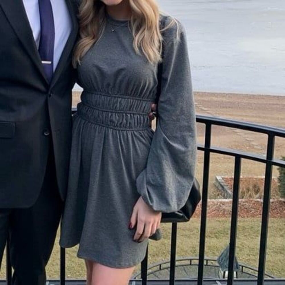 Lulus XS long sleeve dress
